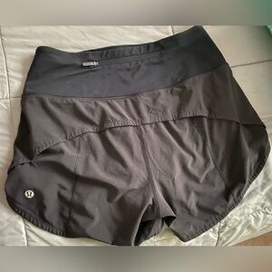 Lululemon speed up shorts size 4